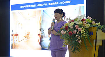 我与莲池共成长-王颖